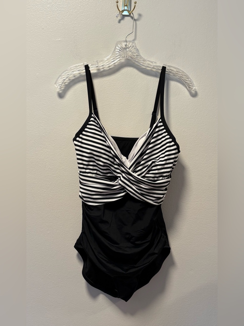 Miracle Suit cross over front One-Piece Swimsuit shaping resort beach summer